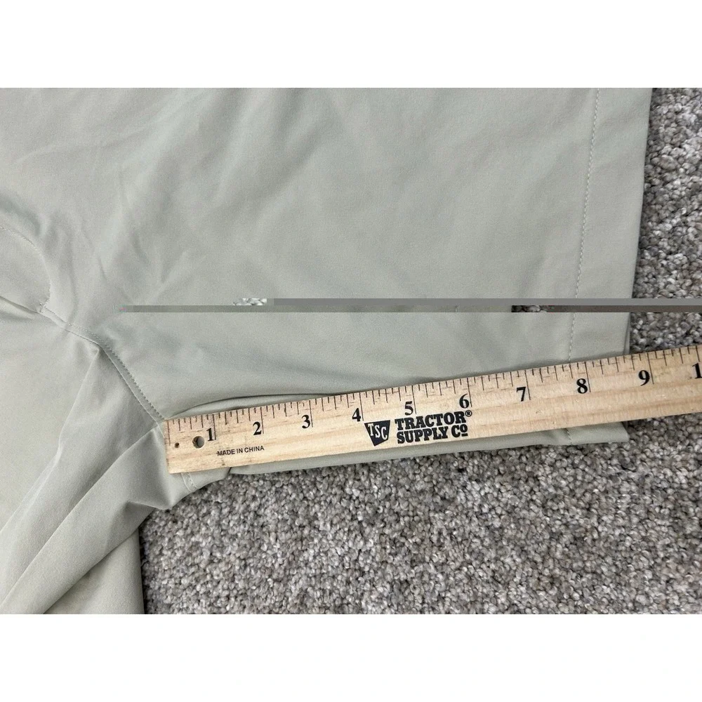 Under Armour Golf Shorts Mens 38  HeatGear Beige Lightweight Modern 9
